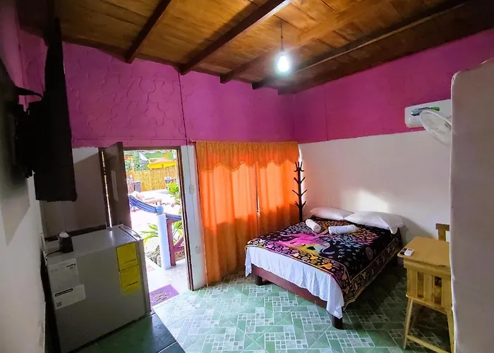 Casa Del Merman At Gaymontanita House