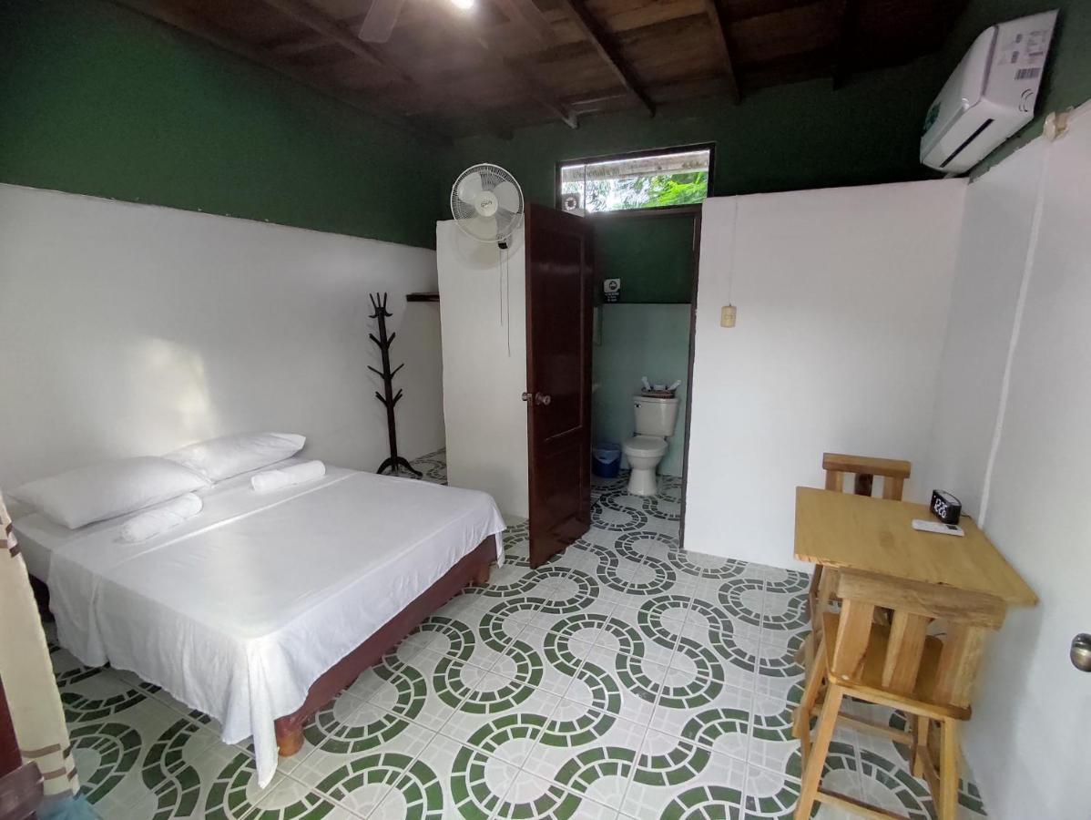 Casa Del Merman At Gaymontanita House